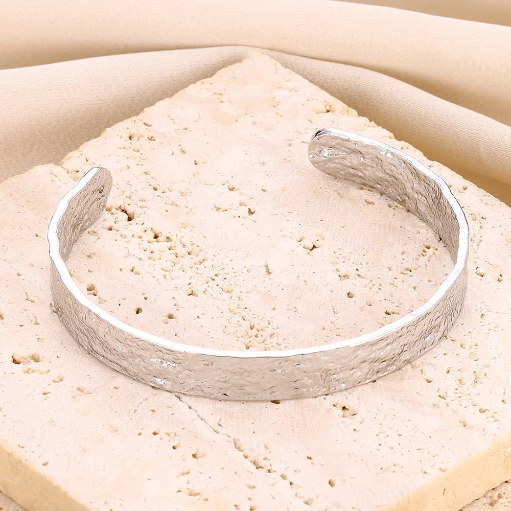 Eternal Radiance – Vintage Irregular Open Cuff Bracelet