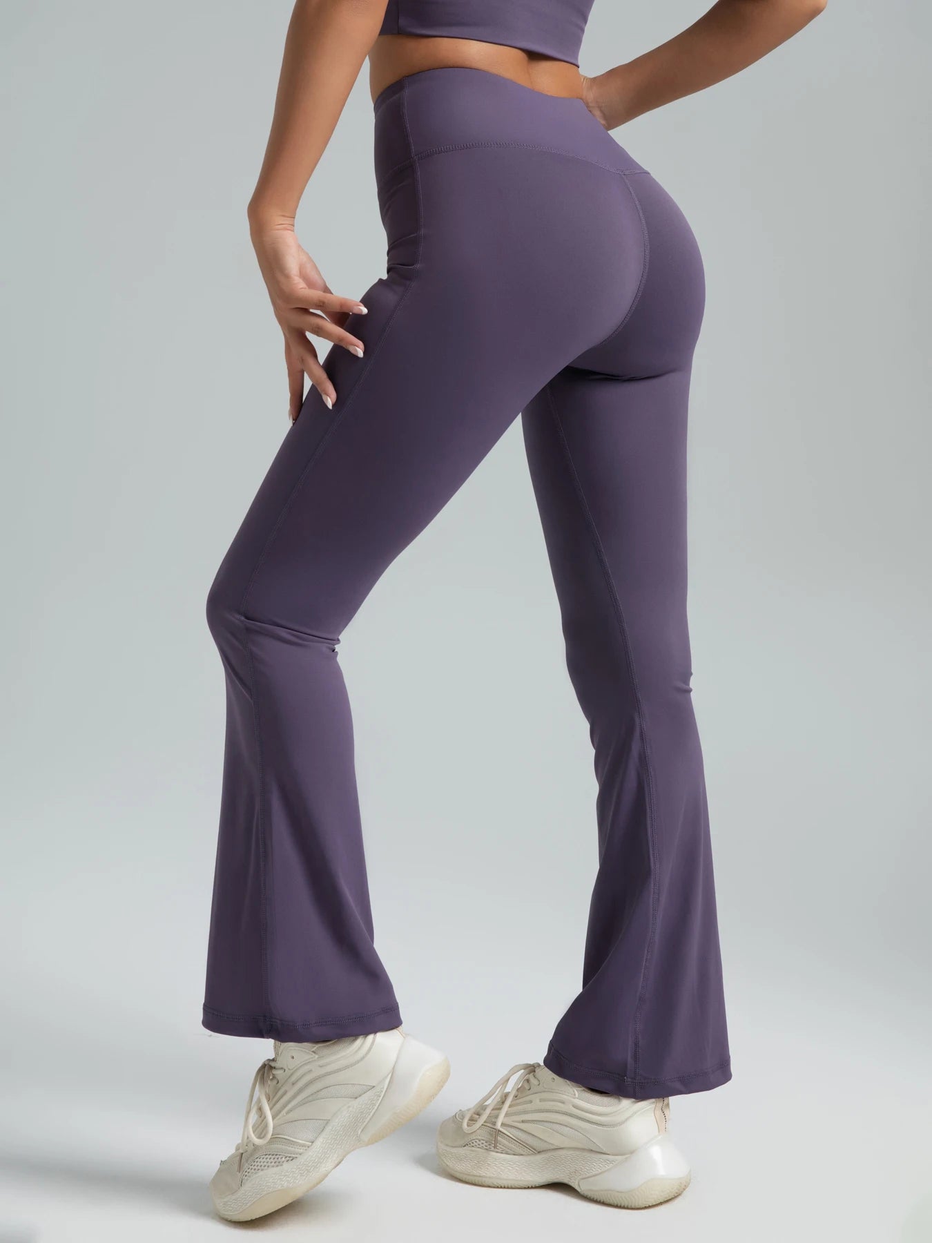 Flowform: The Sculpted Flame Leggings