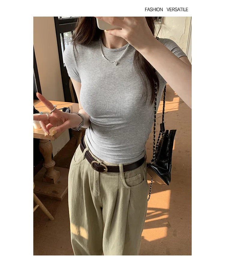 Basic Solid Crop Top Short Sleeve Crewneck Skinny T-shirt: A Whisper of Summer Elegance