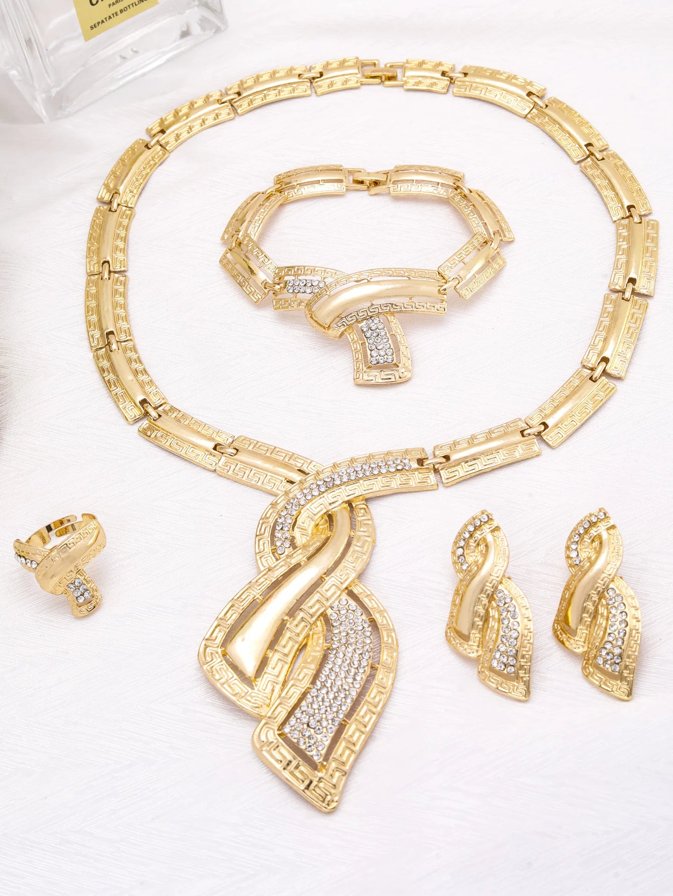 Golden Aura – Gold Color Drop Earrings, Necklace & Bracelet Set