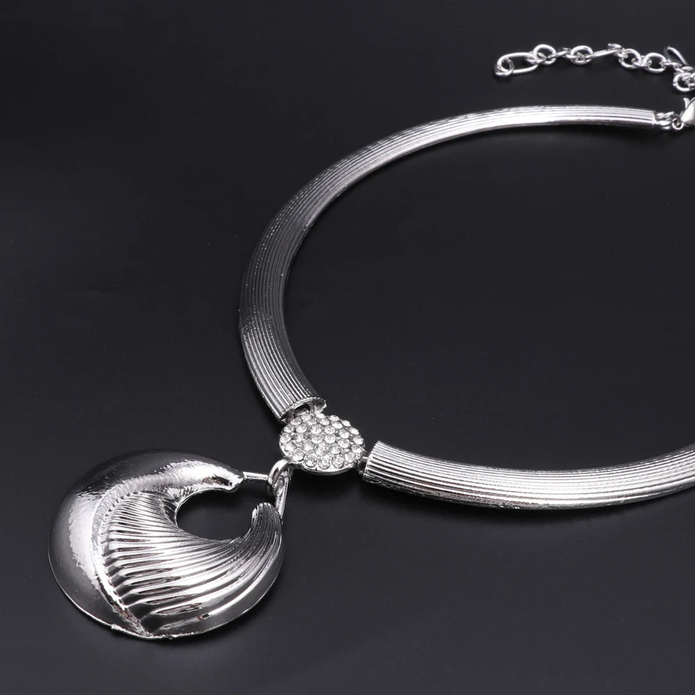 Regal Mirage – Silver-Plated Luxury Necklace, Earrings, Bracelet & Ring Set for Weddings & Special