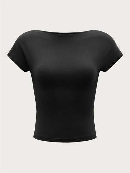 Women’s O-neck Backless T-shirt: A Symphony of Youthful Grace