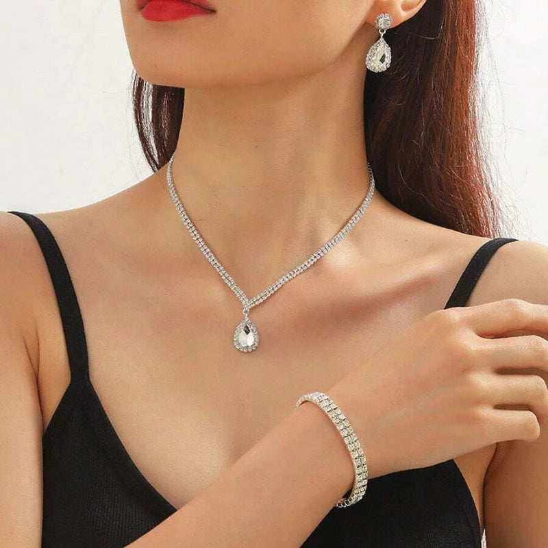Radiant Reflections – A Dance of Light and Elegance