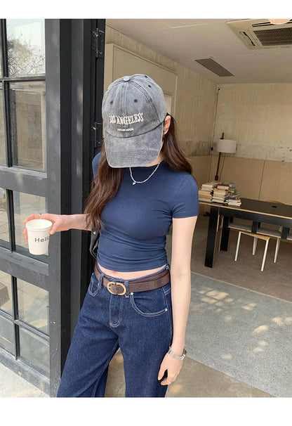 Basic Solid Crop Top Short Sleeve Crewneck Skinny T-shirt: A Whisper of Summer Elegance