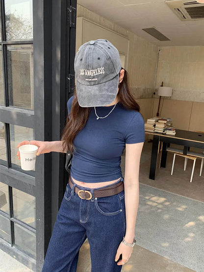 Basic Solid Crop Top Short Sleeve Crewneck Skinny T-shirt: A Whisper of Summer Elegance