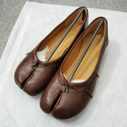 Tabi Ballet Flats – Soft Leather Split Toe Loafers